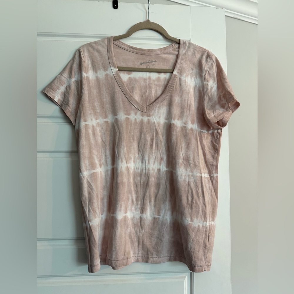 Basic T Bundle! - Picture 5 of 9